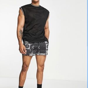 ASOS Black and White Paisley Shorts size XL w/ pockets.